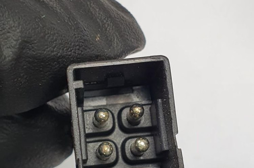 CZUJNIK TEMPERATURY MERCEDES W140 2108300172