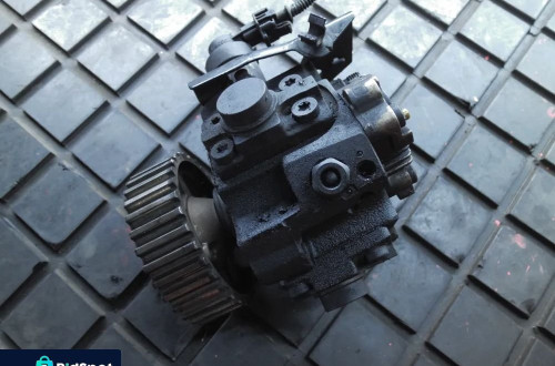 PEUGEOT 1.6 HDI POMPA WTRYSKOWA PALIWA 0445010102 POSIADAM 4 SZTUKI