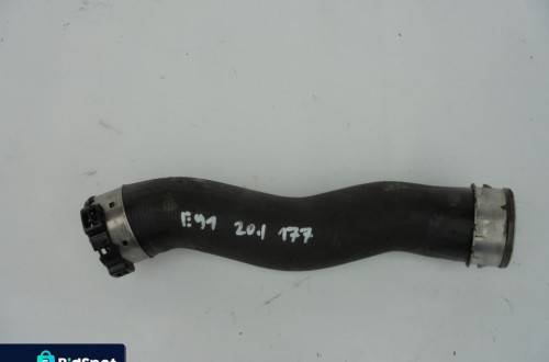 PRZEWÓD RURA WĄŻ POWIETRZA INTERCOOLER 2.0D 177KM E87 E90 E91 F-VAT