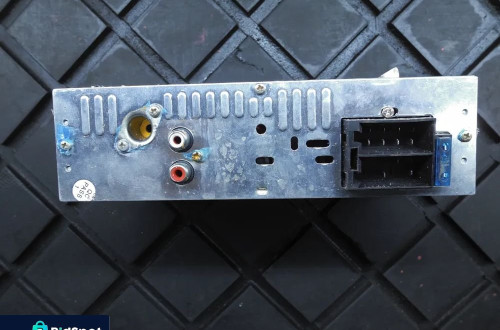 RADIO SAMOCHODWE VORDON AC-1101U Radioodtwarzacz akcesoryjny Vordon AC-1101U 1-DIN