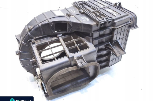 OBUDOWA NAGRZEWNICY KIA SORENTO I