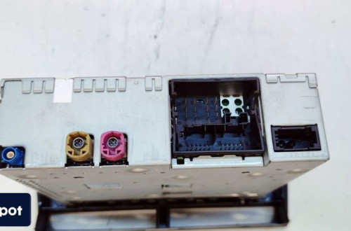 JEDNOSTKA MMI CZYTNIK KART SD AUDI A4 B8 A5 8T Q5 8R 8T2035652G