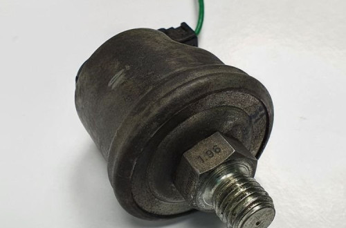 CZUJNIK CIŚNIENIA OLEJU MERCEDES W140 0065429417