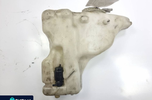 ZBIORNICZEK SPRYSKIWACZY MERCEDES W124 1248691120
