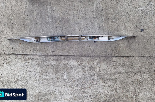 FORD FOCUS MK I SEDAN BLENDA KLAPY