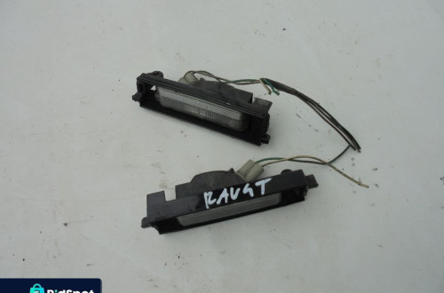 LAMPKA TABLICY REJESTRACYJNEJ RAV4 II F-VAT