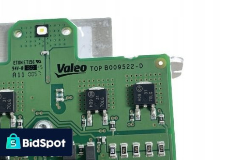 BMW X1 F48 MODUŁ LED VALEO 90068132