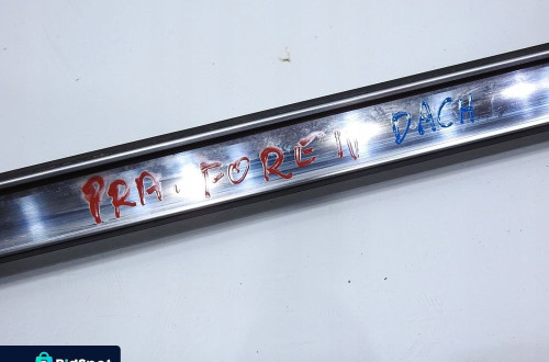 LISTWA DACHOWA DACHU PRAWA SUBARU FORESTER III