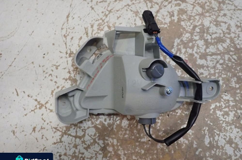 Lampa przeciwmgielna lewa MAZDA 2 2014- DA6J-5136Y