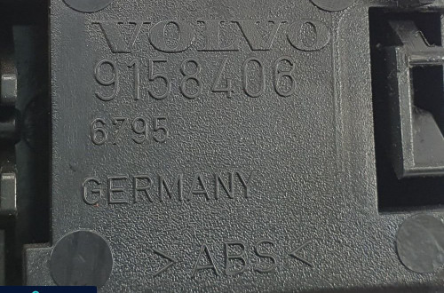 POPIELNICZKA VOLVO C70 9158406