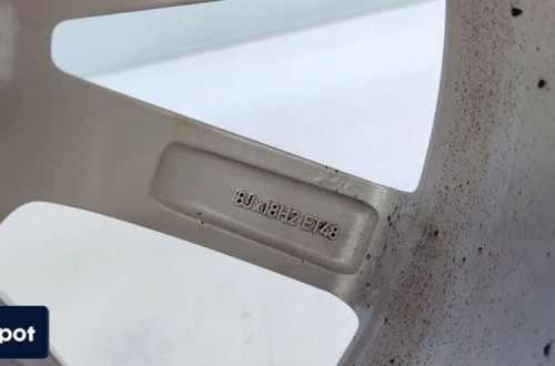 FELGA ALUMINIOWA AUDI A3 A4 A6 A8 8J R18 ET48 4F0601025CP *2*
