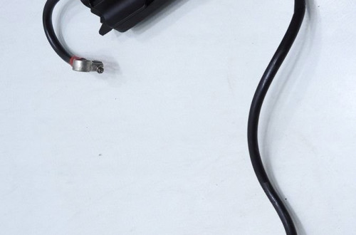 KLEMA PLUSOWA PIROTECHNICZNA AUDI A6 C6 4F0971845B