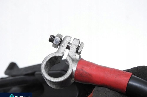 KLEMA PLUSOWA PIROTECHNICZNA AUDI A6 C6 4F0971845B