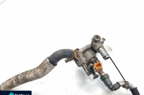 WTRYSKIWACZ ADBLUE RENAULT MASTER III