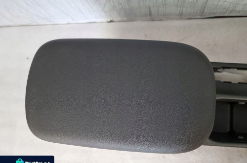 PODŁOKIETNIK TUNEL ŚRODKOWY HYUNDAI KONA