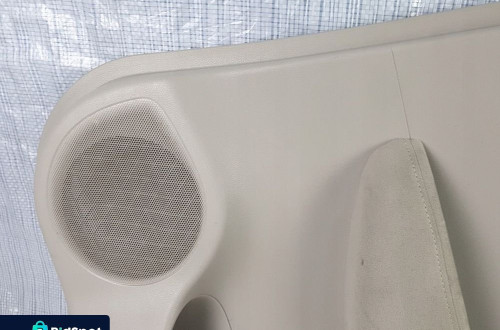 NISSAN LEAF BOCZEK DRZWI TAPICERKA PRAWY TYŁ