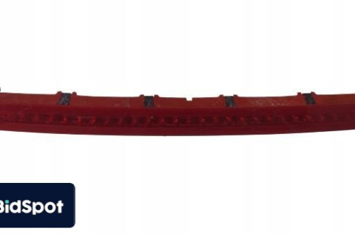 TRZECIE SWIATŁO STOP VW PASSAT B8 KOMBI 3G9945087A