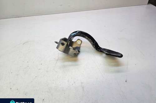 ZAWIAS KLAPY TYŁ LEWY AUDI A4 B9 AVANT 8W9827299B