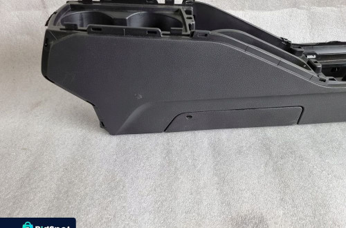 TUNEL ŚRODKOWY DACIA DUSTER II 17-