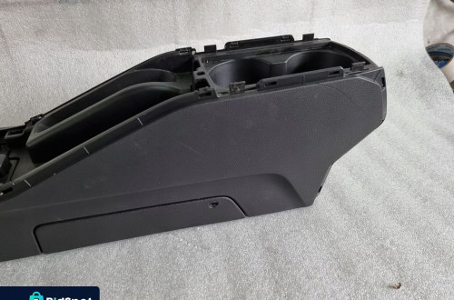 TUNEL ŚRODKOWY DACIA DUSTER II 17-