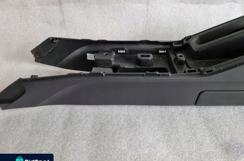 TUNEL ŚRODKOWY DACIA DUSTER II 17-