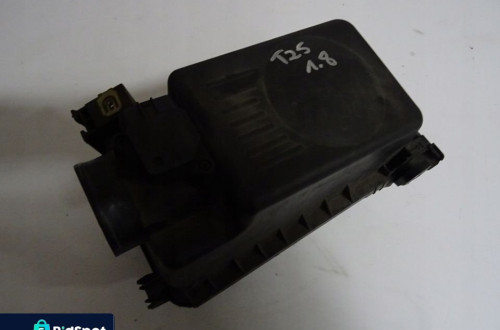 FILTR POWIETRZA TOYOTA AVENSIS T25 1.8