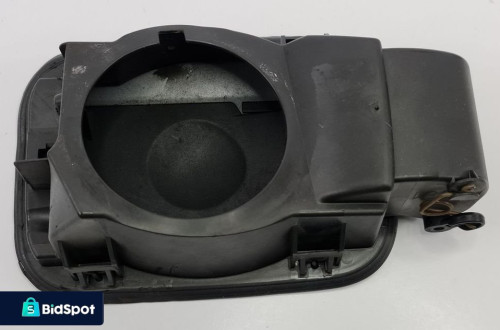 KLAPKA PALIWA SILBERGRAU METALLIC BMW E61 E60