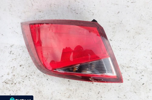 SEAT LEON III 3 5F KOMBI 12-16 LAMPA TYŁ TYLNA LEWA