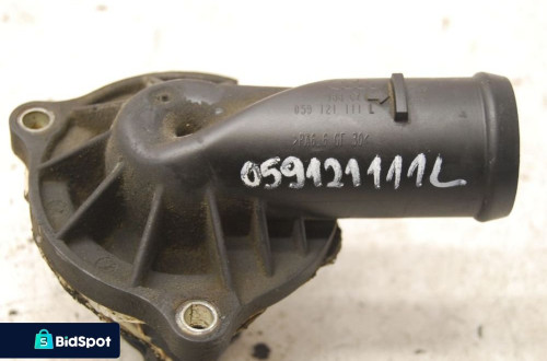 OBUDOWA TERMOSTATU 059121111L AUDI A4 B7 2.7 TDI A6 C6
