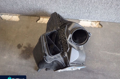 FILTR POWIETRZA OBUDOWA AUDI A4 A5 Q5 8K0 8R0 2.0