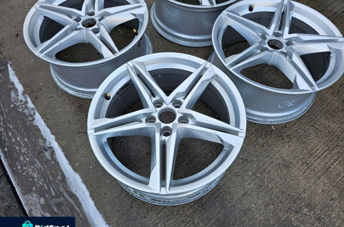 FELGA FELGI AUDI A4 B9 A5 8W R 18 ET40 8W0601025R