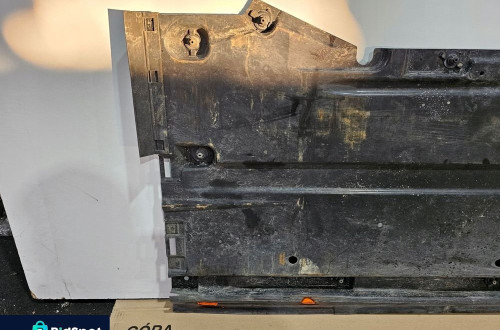 OSŁONA PODWOZIA LEWA AUDI A4 B8 8K0825207B