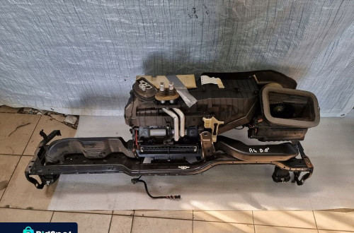 NAGRZEWNICA AUDI A4 B8 8K0 AUDI A5 8T0 KOMPLETNA