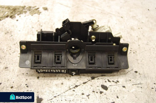 ZAMEK KLAPY BAGAŻNIKA TYŁ 4B0827565 AUDI A3 8L FL AUDI A6 C5 KOMBI 4B0827565F 4B0827565B 4D9827565