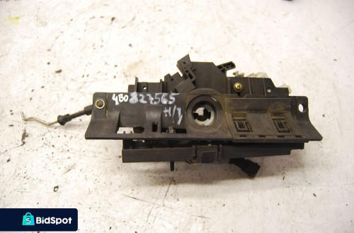 ZAMEK KLAPY BAGAŻNIKA TYŁ 4B0827565 AUDI A3 8L FL AUDI A6 C5 KOMBI 4B0827565F 4B0827565B 4D9827565