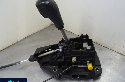 VOLVO S60 LIFT 2.4B WYBIERAK BIEGÓW