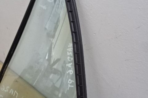 SZYBA KAROSERYJNA DRZWI PRAWY TYŁ MAZDA 6 NR487
