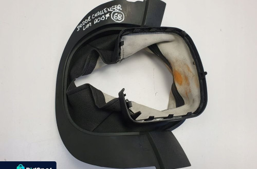 Dodge Challenger 15- OSŁONA KOLUMNY KIEROWNICZEJ