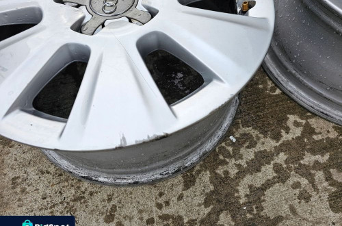 FELGA FELGI VW AUDI A3 8P 6.5J R16 ET50 8P0601025BJ