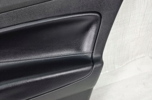 BOCZEK DRZWI MONDEO MK4 PRAWY TYŁ TITANIUM SKÓRA
