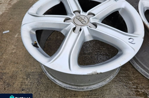 FELGA FELGI AUDI A4 A5 A6 7.5J R17 ET45 8K0601025CE