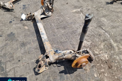 BELKA / SANKI TYŁ VOLKSWAGEN GOLF IV