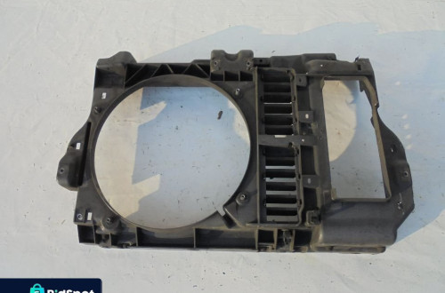 WZMOCNIENIE OBUDOWA WENTYLATORA PRZÓD 407 F-VAT