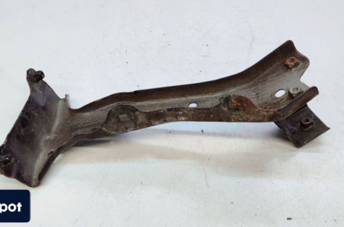 WSPORNIK BŁOTNIKA PRAWY AUDI A3 8V 8V0821136A