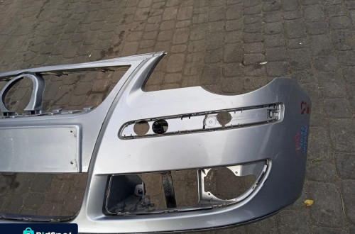 ZDERZAK PRZEDNI VOLKSWAGEN POLO 05-08