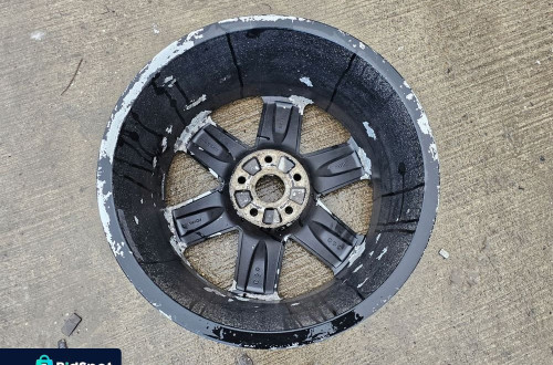 FELGA AUDI S4 A4 A6 7.5J R18 ET45 8E0601025L