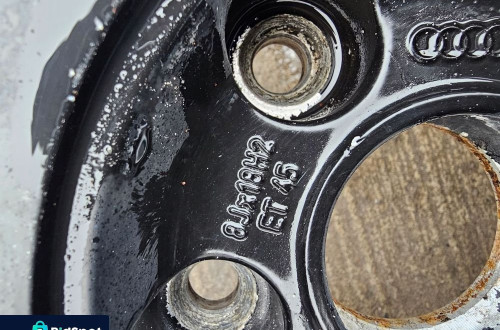 FELGA AUDI S4 A4 A6 7.5J R18 ET45 8E0601025L
