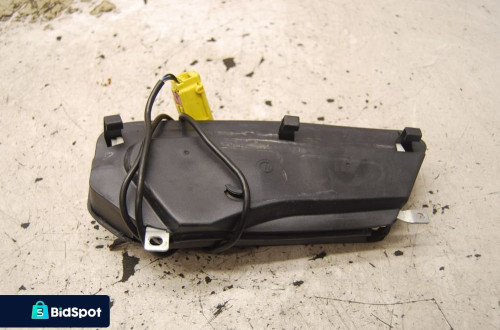 PODUSZKA FOTELA PRAWA 6L3880242 SEAT IBIZA III