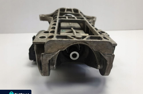 Mercedes A205 W205 KOLUMNA KIEROWNICZA A2134620120