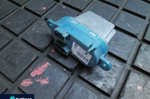 AUDI Q7 4L0 REZYSTOR OPORNIK DMUCHAWY 7L0907521A
